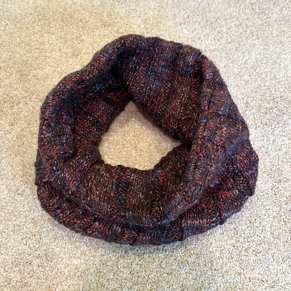 GAP chunky knit infinity scarf